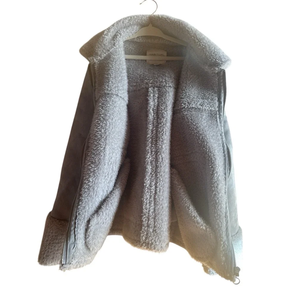 Habitual Kid Gray Faux‎ Fur Girl's Coat  Size 14 Fleece Lining Fashionable